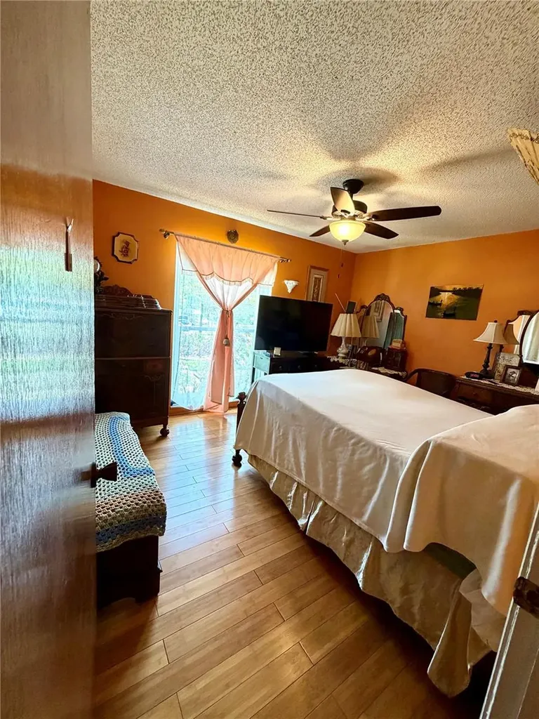 5832 Elon Drive Orlando FL 32808