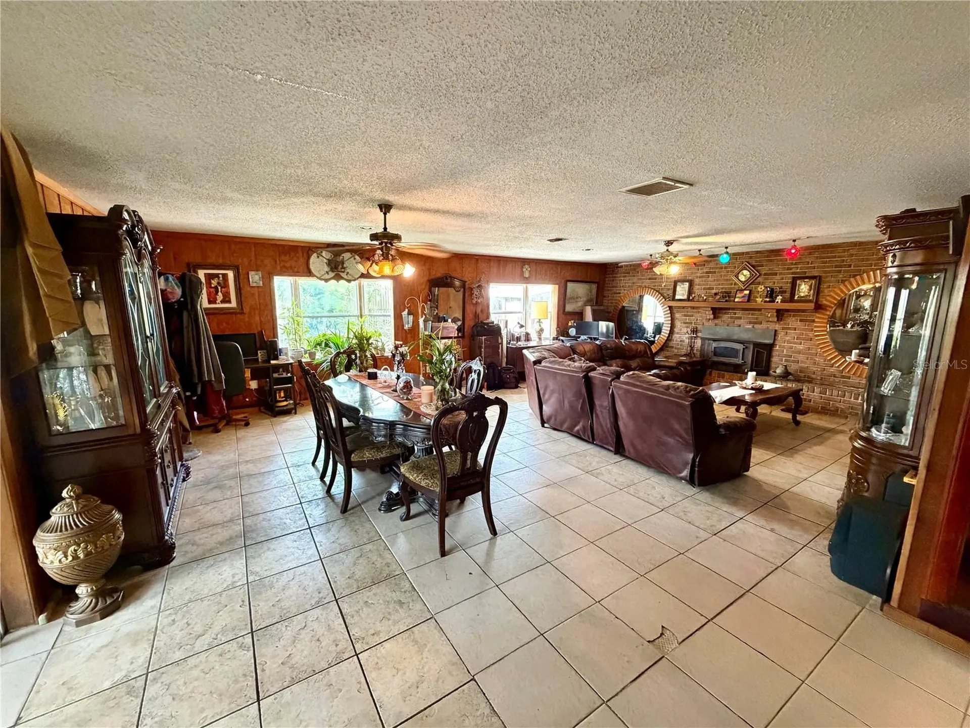 5832 Elon Drive Orlando FL 32808