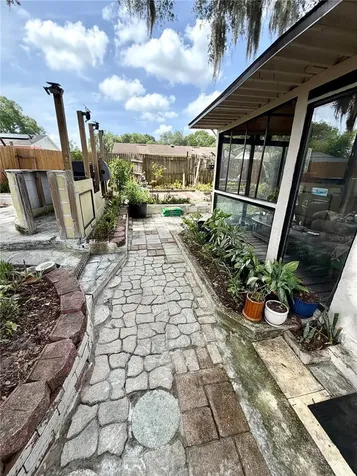 5832 Elon Drive Orlando FL 32808