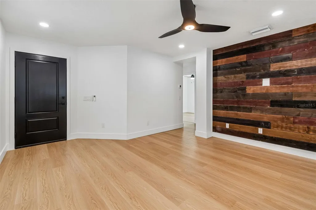 32323 Fish Hook Loop Wesley Chapel FL 33545