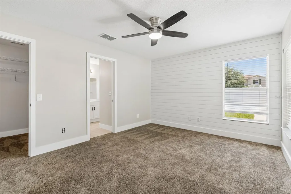 32323 Fish Hook Loop Wesley Chapel FL 33545
