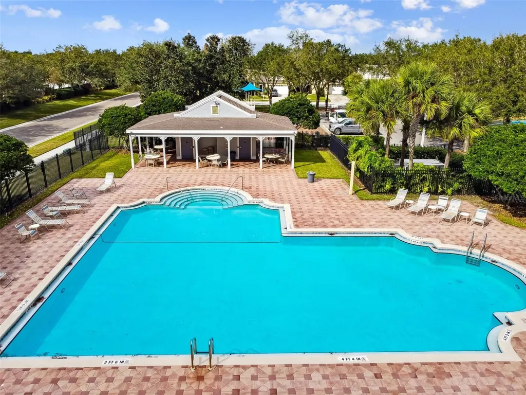 32323 Fish Hook Loop Wesley Chapel FL 33545