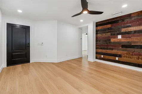 32323 Fish Hook Loop Wesley Chapel FL 33545