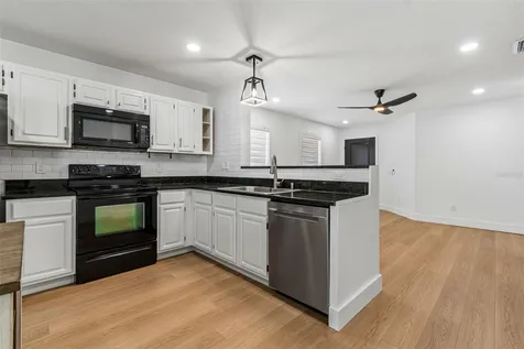32323 Fish Hook Loop Wesley Chapel FL 33545