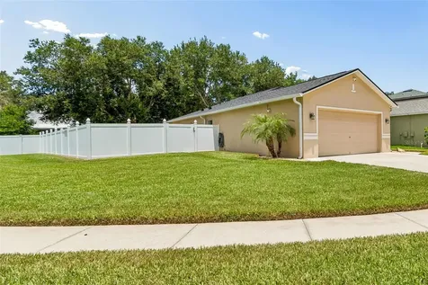 32323 Fish Hook Loop Wesley Chapel FL 33545