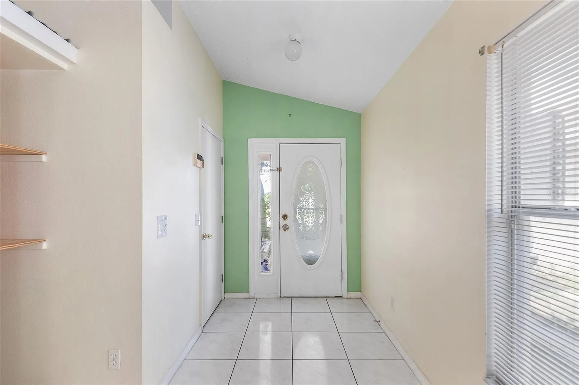 9616 Hollyhill Drive Orlando FL 32824