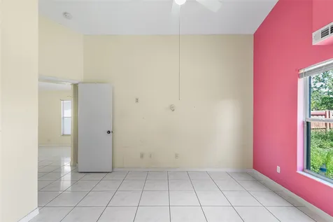 9616 Hollyhill Drive Orlando FL 32824