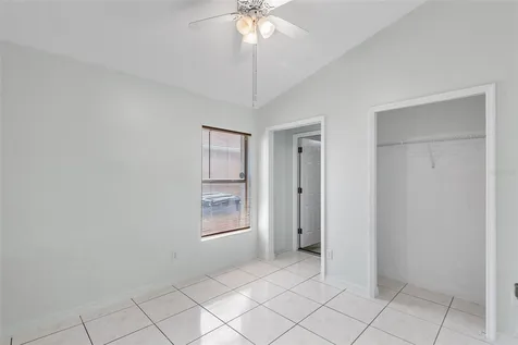 9616 Hollyhill Drive Orlando FL 32824