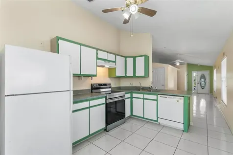 9616 Hollyhill Drive Orlando FL 32824