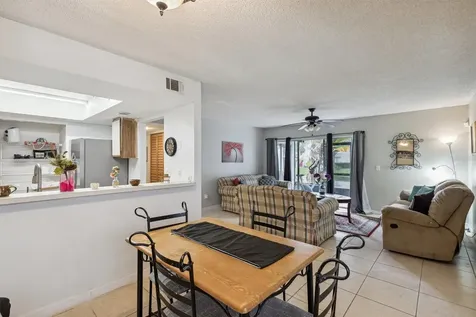 2554 Lakeway Branch Drive Orlando FL 32839