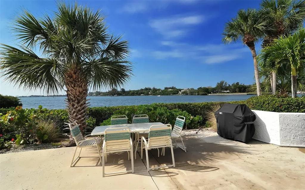 1646 Stickney Point Road Sarasota FL 34231