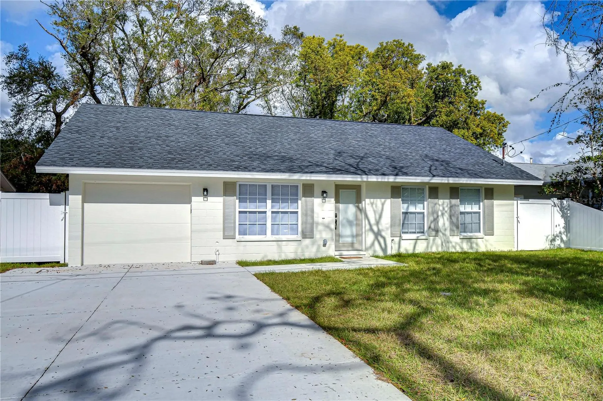 1205 W Hollywood Street Tampa FL 33604