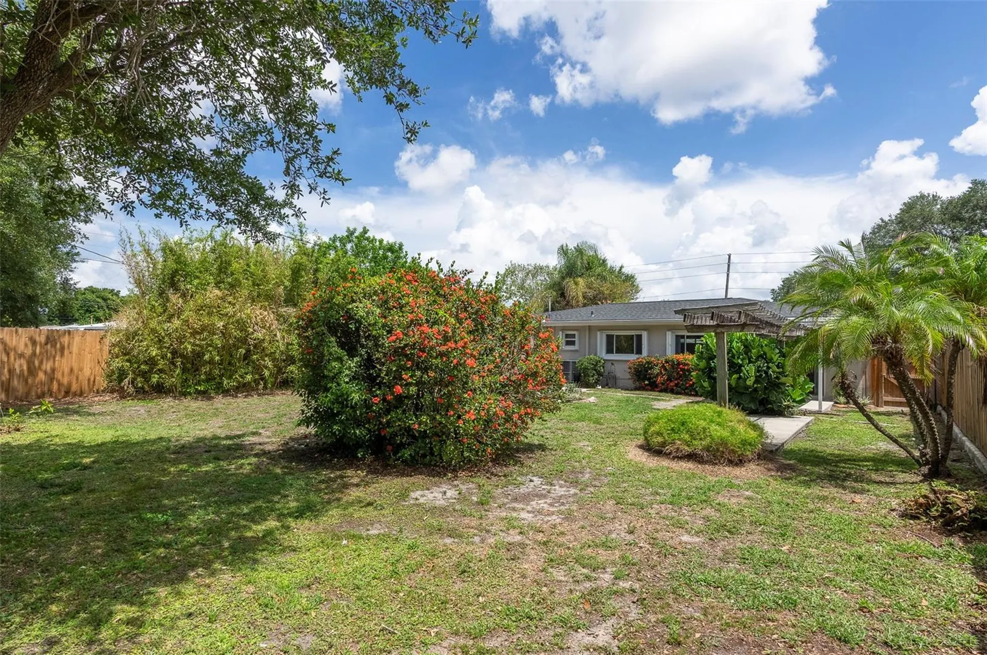 482 41st Avenue N St Petersburg FL 33703