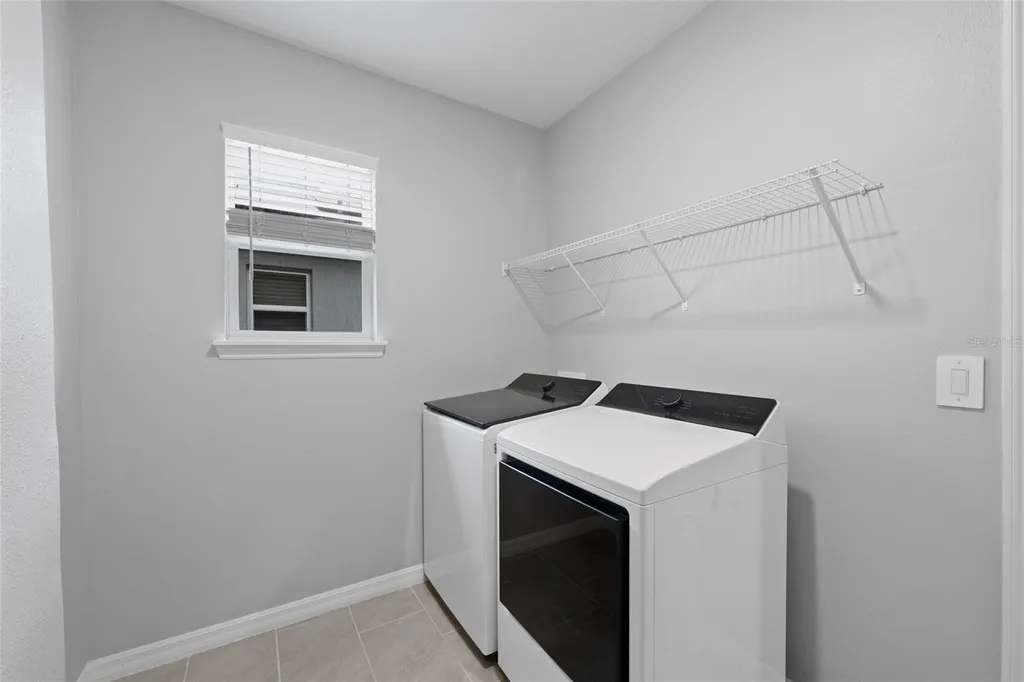 2136 Midnight Pearl Drive Sarasota FL 34240