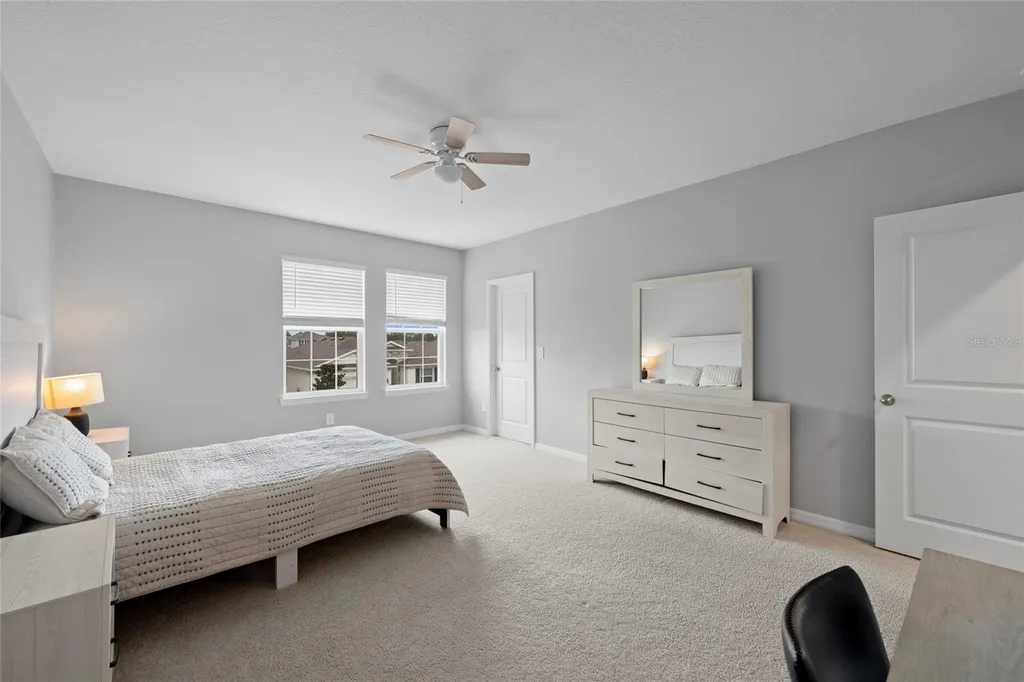 2136 Midnight Pearl Drive Sarasota FL 34240