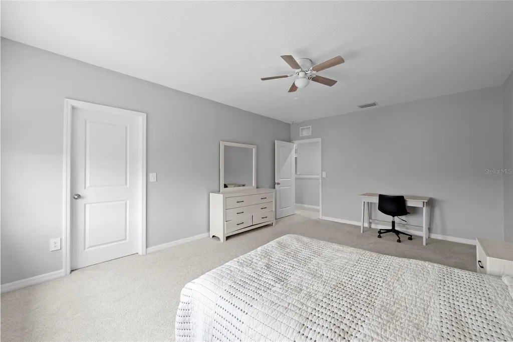 2136 Midnight Pearl Drive Sarasota FL 34240