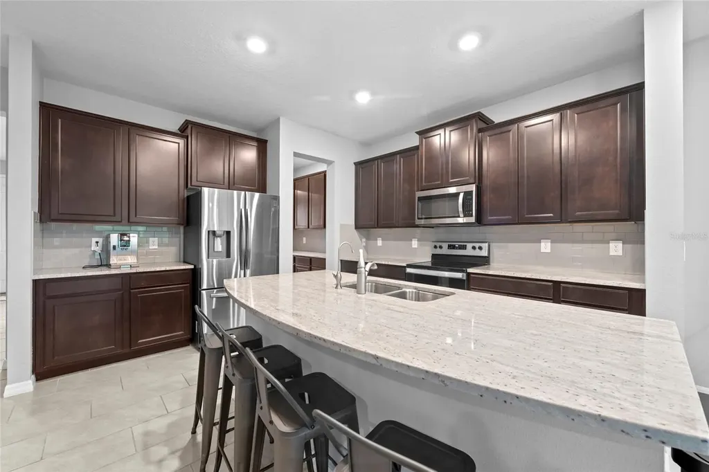 2136 Midnight Pearl Drive Sarasota FL 34240