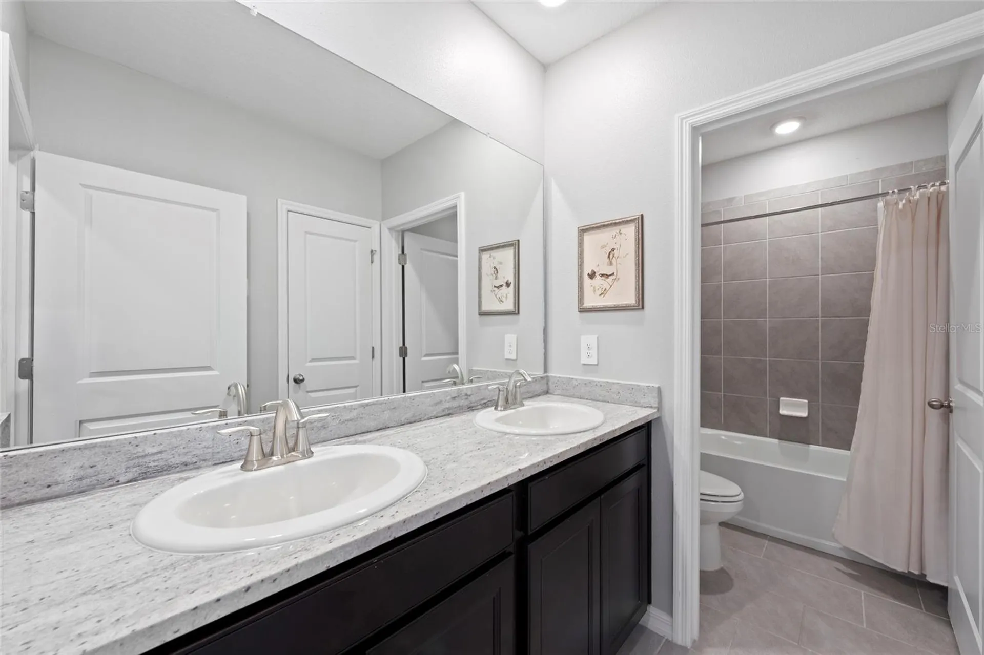 2136 Midnight Pearl Drive Sarasota FL 34240
