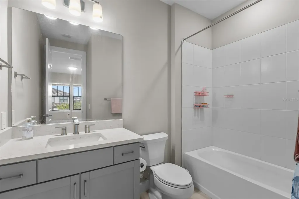 5855 Silverside Pine Court Lakewood Ranch FL 34211