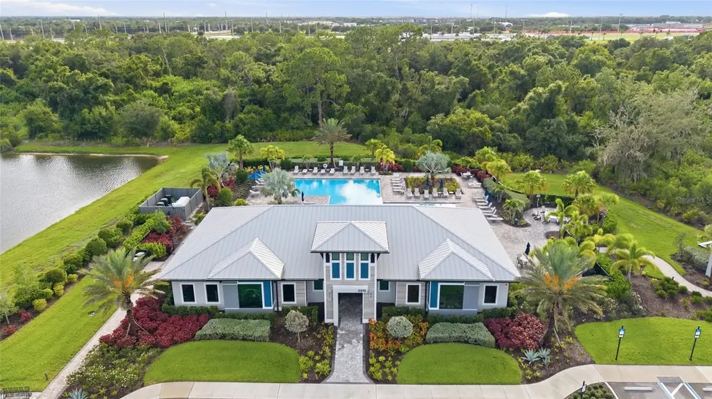 5855 Silverside Pine Court Lakewood Ranch FL 34211