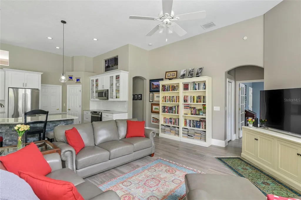 1451 Towhee Run Oviedo FL 32765
