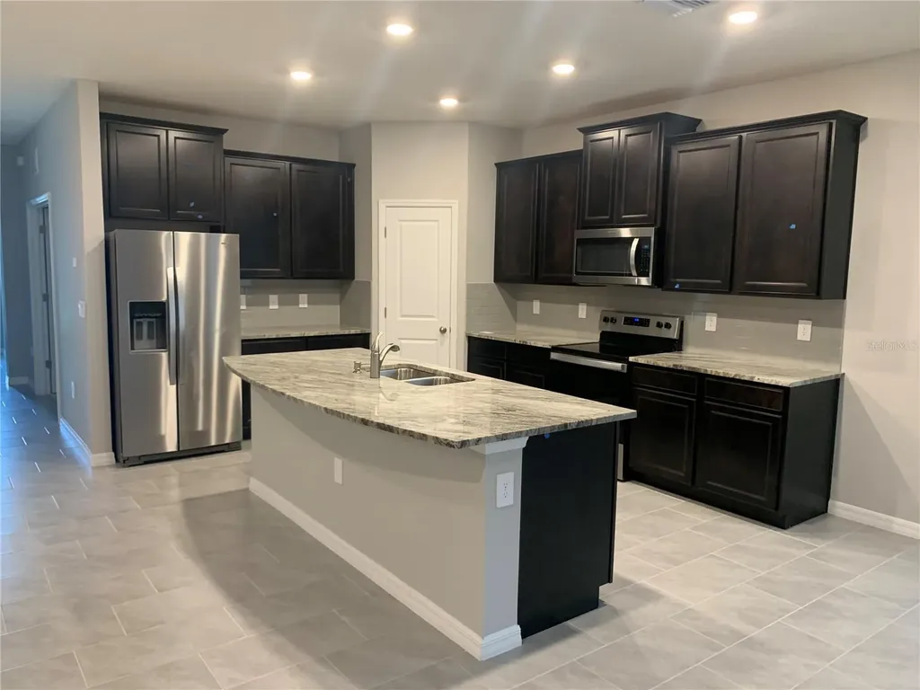 2012 Midnight Pearl Drive Sarasota FL 34240