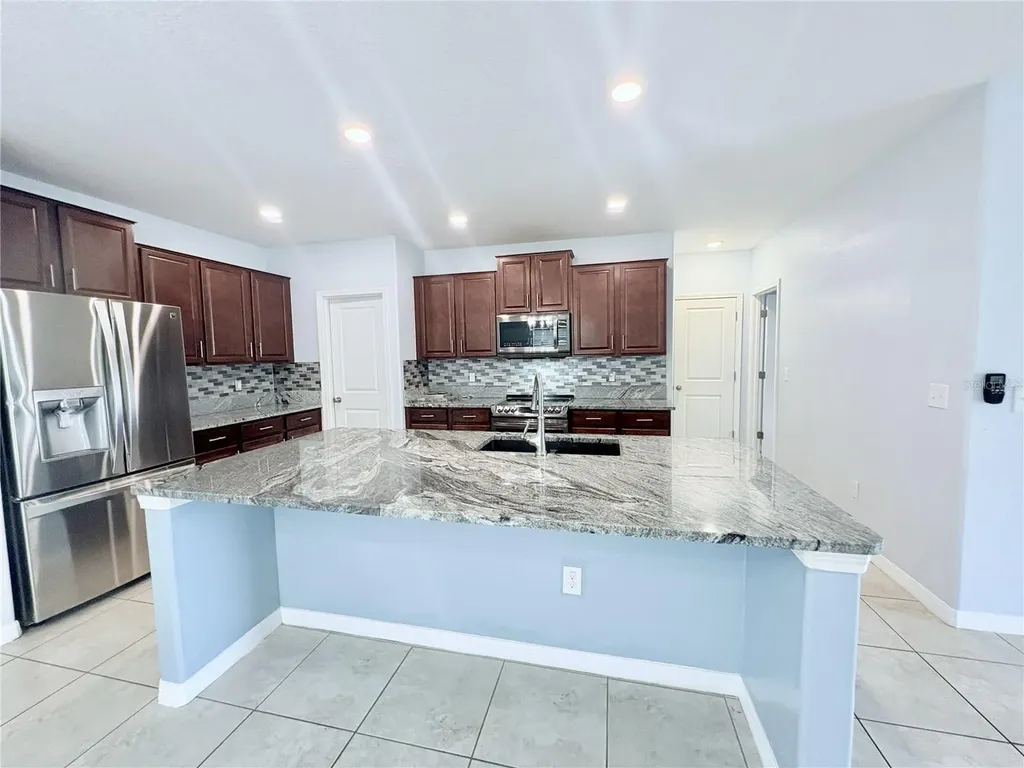 4935 Reflecting Pond Circle Wimauma FL 33598