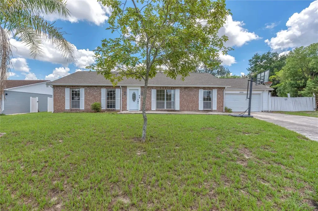 1909 Lido Drive Brandon FL 33511
