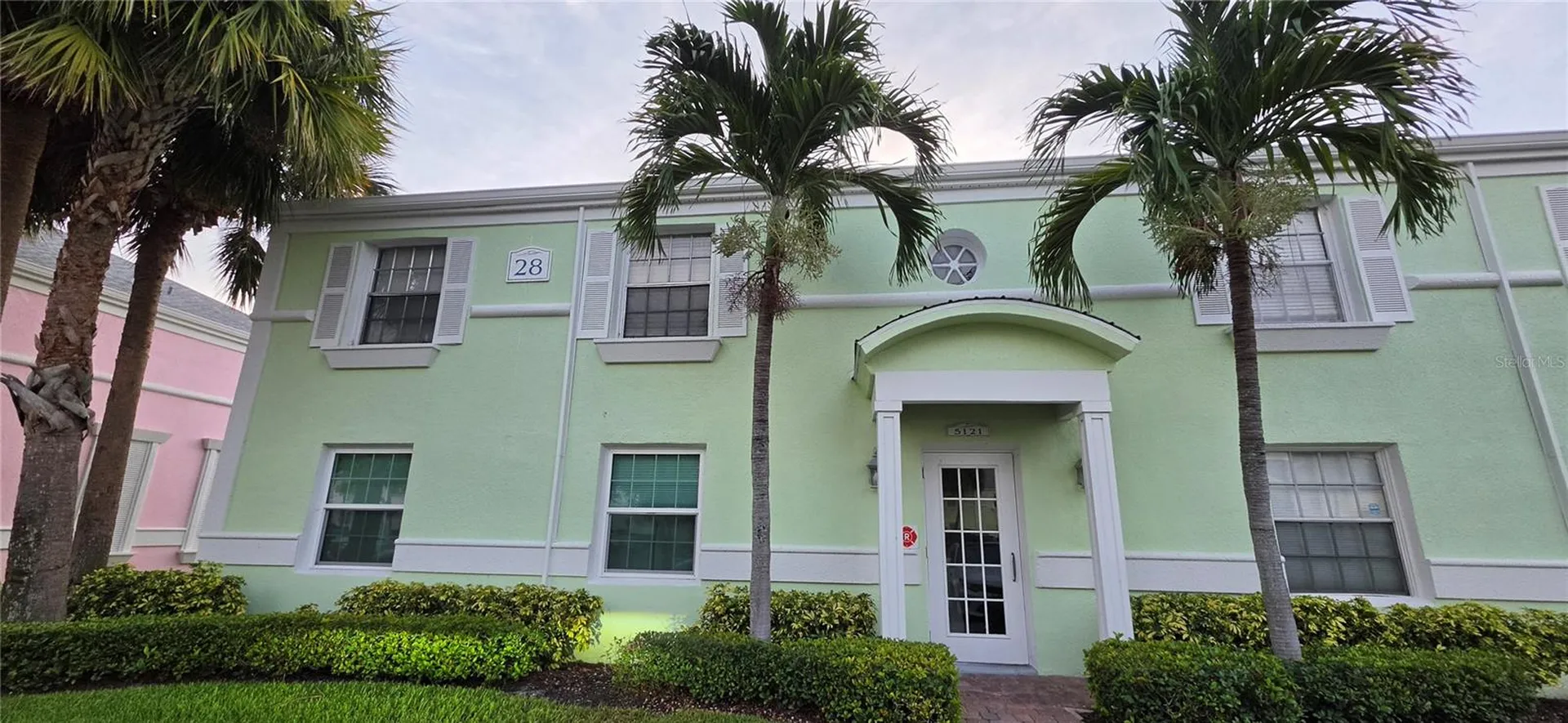 5121 Coquina Key Drive SE St Petersburg FL 33705