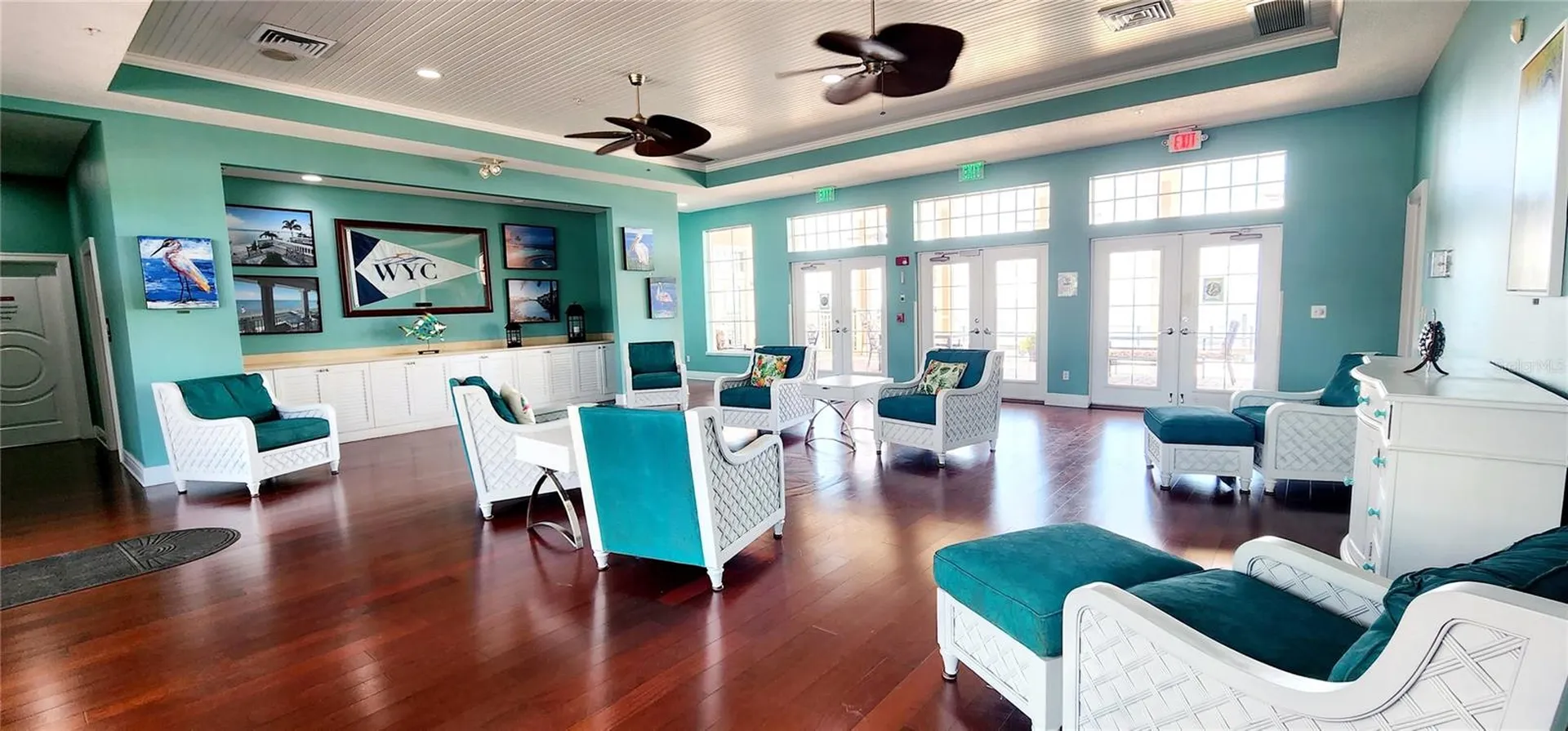 5121 Coquina Key Drive SE St Petersburg FL 33705