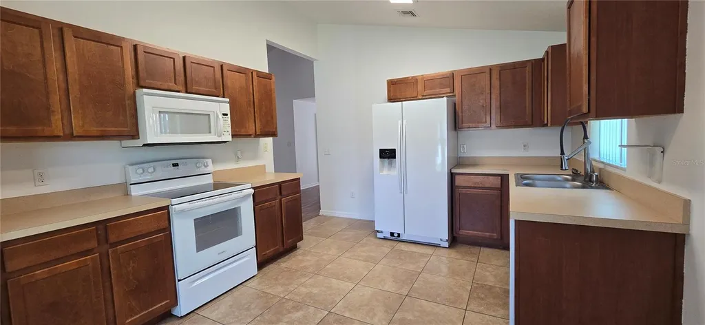 1500 Kayuni Drive Mascotte FL 34753