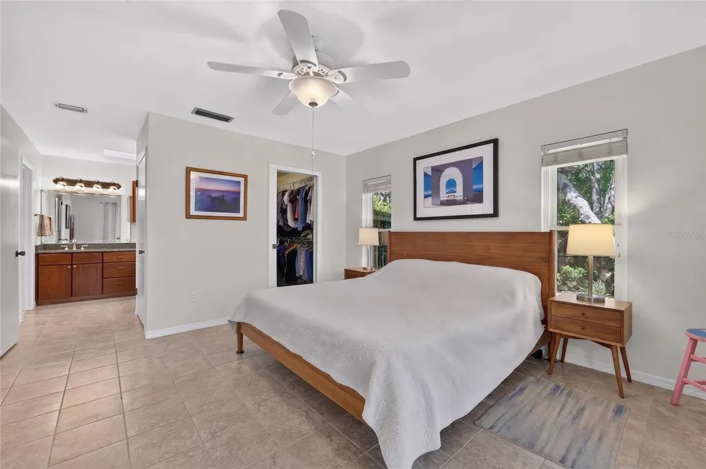 2522 NW 27th Place Gainesville FL 32605