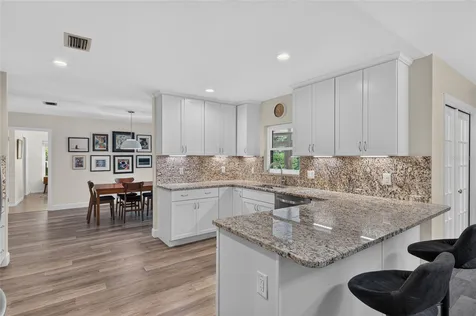 2522 NW 27th Place Gainesville FL 32605
