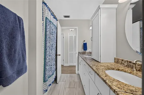 2522 NW 27th Place Gainesville FL 32605