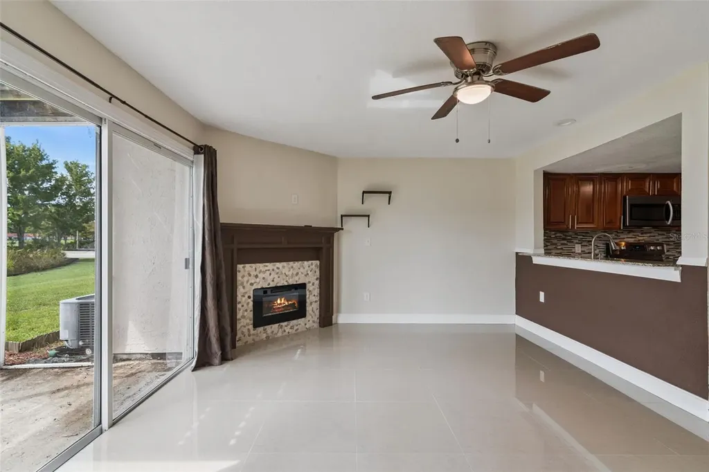 214 Majors Lane Kissimmee FL 34743
