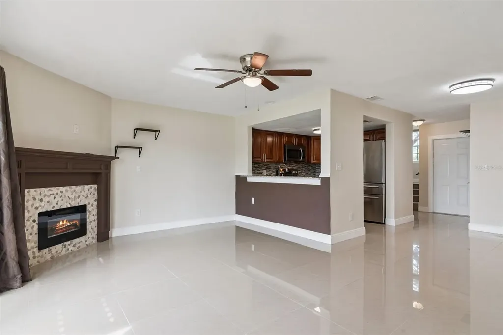 214 Majors Lane Kissimmee FL 34743