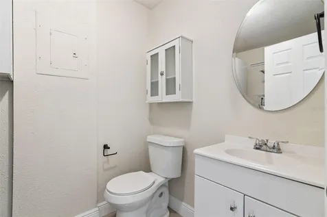 214 Majors Lane Kissimmee FL 34743