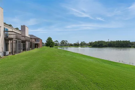 214 Majors Lane Kissimmee FL 34743