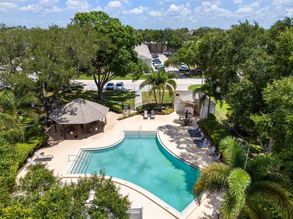 3812 N Oak Drive Tampa FL 33611