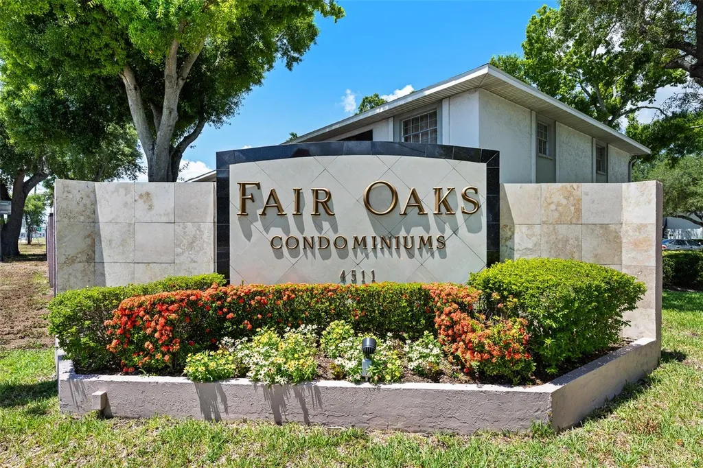 3812 N Oak Drive Tampa FL 33611