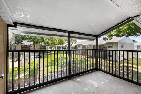 3812 N Oak Drive Tampa FL 33611