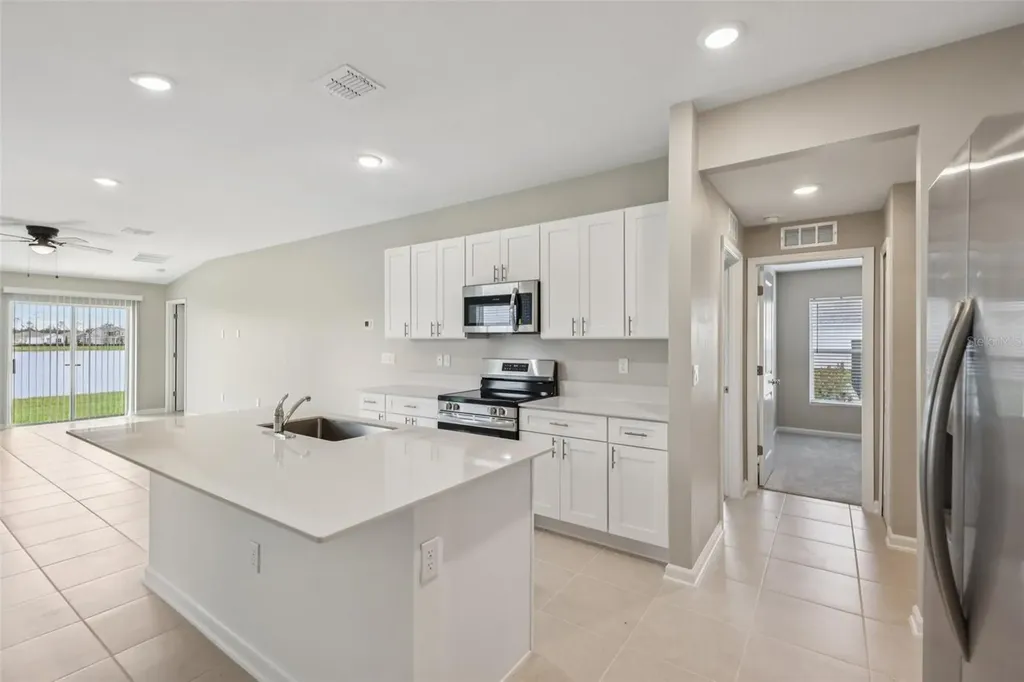 1172 Belle Isle Lane Daytona Beach FL 32124