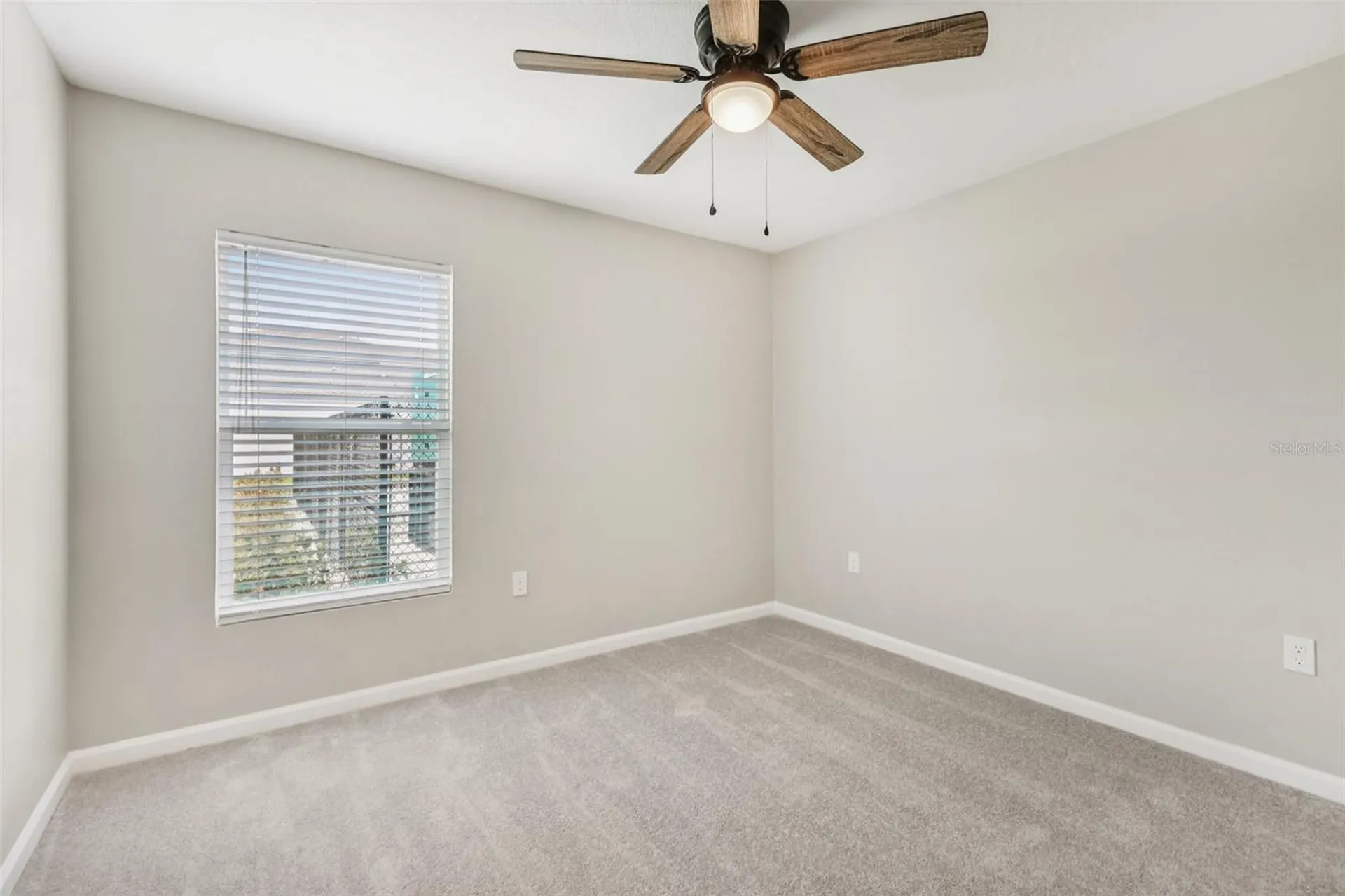 1172 Belle Isle Lane Daytona Beach FL 32124