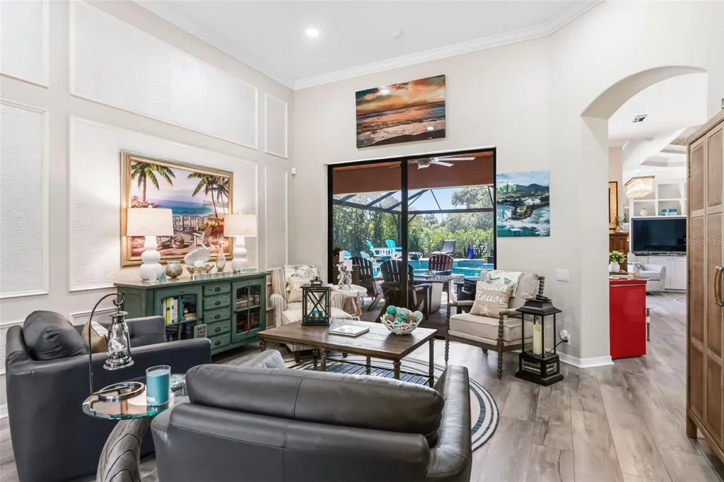 289 Petrel Trail Bradenton FL 34212
