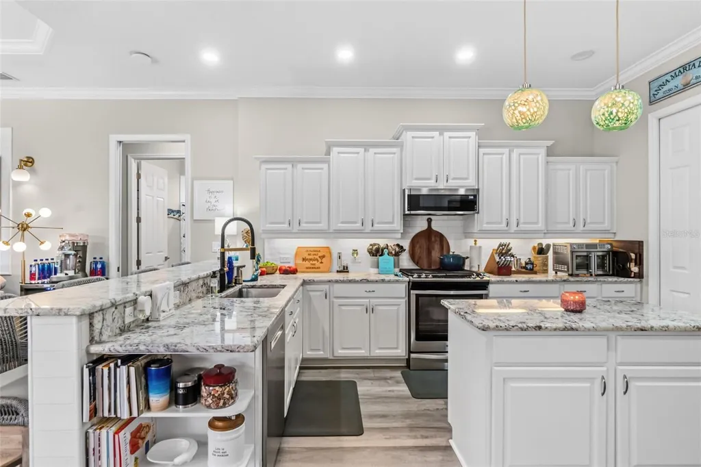 289 Petrel Trail Bradenton FL 34212