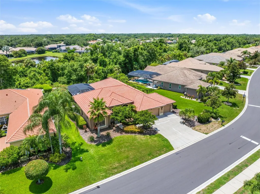 289 Petrel Trail Bradenton FL 34212
