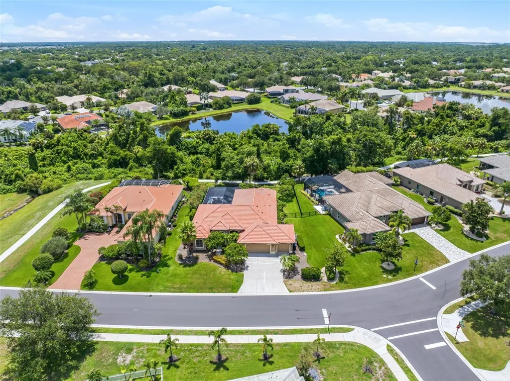 289 Petrel Trail Bradenton FL 34212