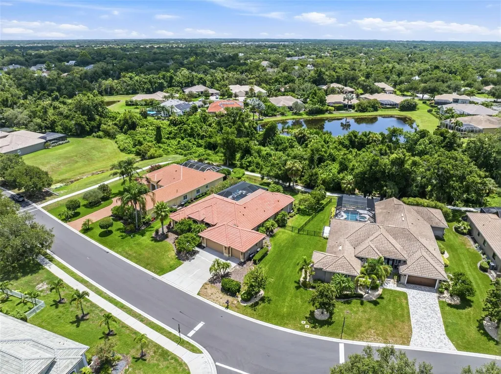 289 Petrel Trail Bradenton FL 34212