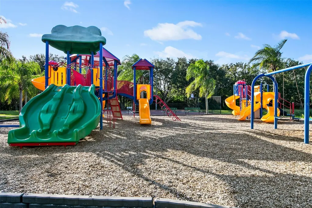 289 Petrel Trail Bradenton FL 34212