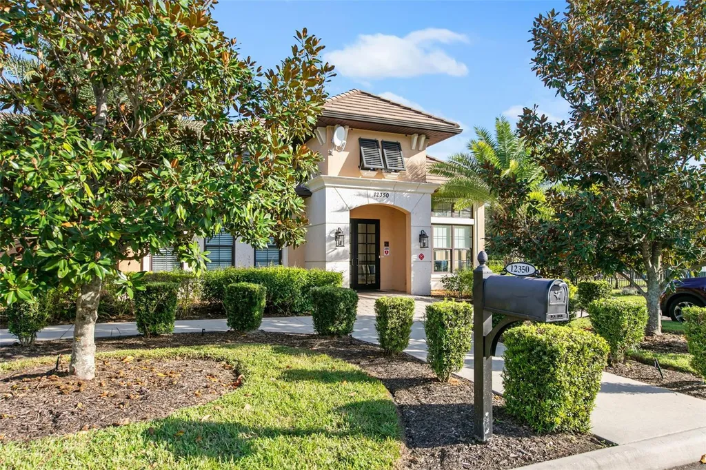 289 Petrel Trail Bradenton FL 34212